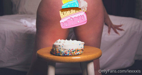 lexxxis mannequin image