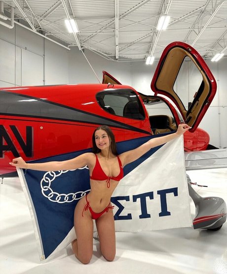 Elyssa Williams modèle meilleur des photos