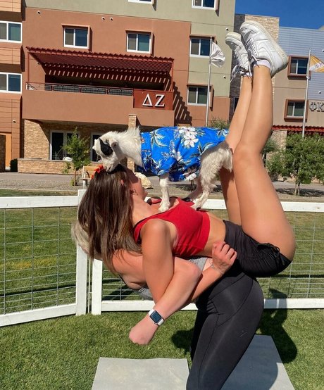 Elyssa Williams sexe de star du porno images