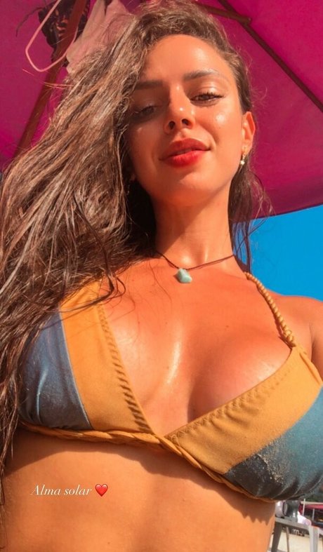 Thaieny Kenis star du porno en haute qualité collection