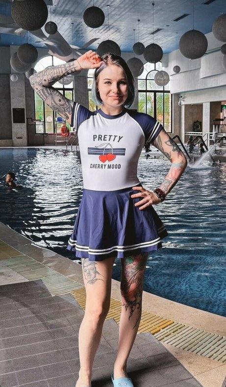 Weronika Truszczynska étoile magnifique photos