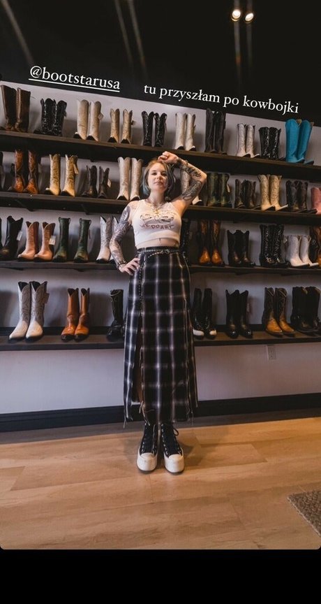 Weronika Truszczynska modèle photo