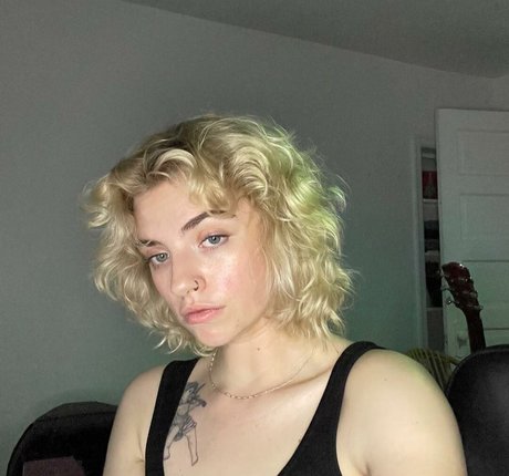 Ruth Choate nus étoiles photo