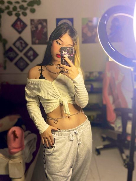 apuddii modèle nu image