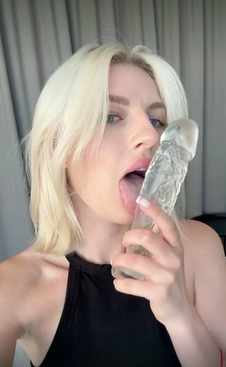 candyblondbaby star du porno sympa collection