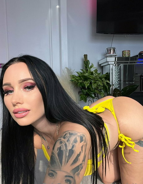 moneybirdette top star photos