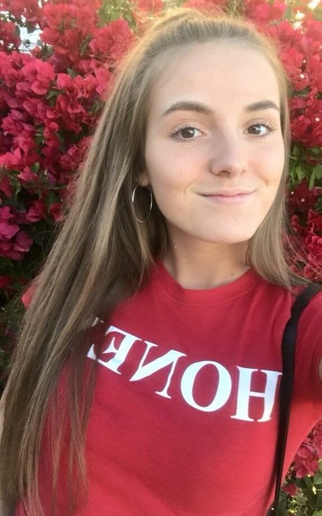 Brenna Winters star exclusive img