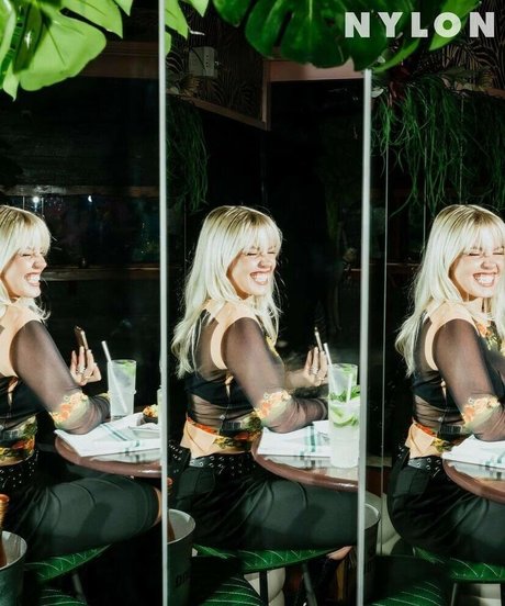 Renee Rapp star du sexe galerie