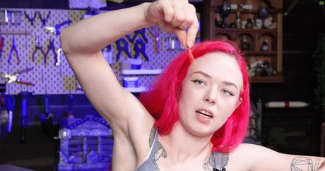 NerdForge modèle érotique galeries