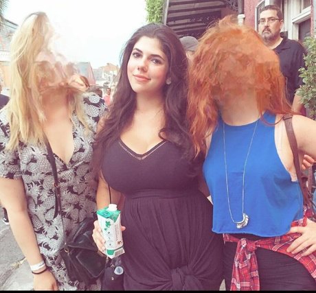 Emily Helen Barry actrice adulte img