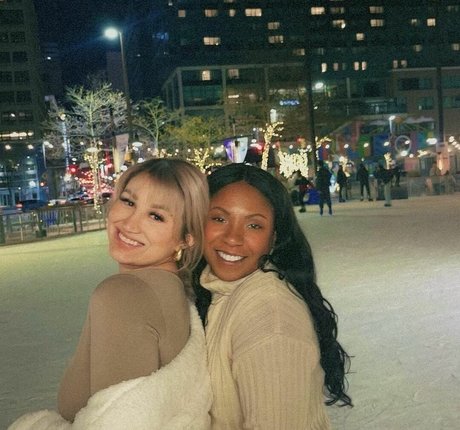 Ashley Boedeker étoile exclusive images