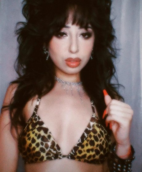 Bebe Bardot sexe star du porno galerie