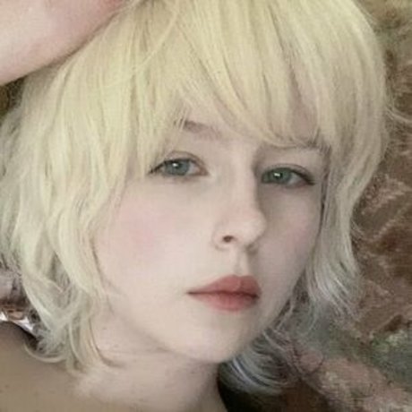 Spritesukie star du porno gratuit des photos