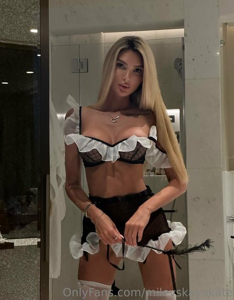 Kate Milevskaya sexe de star du porno photos