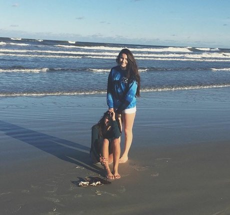 Kelsea Forti actrice chaude photos