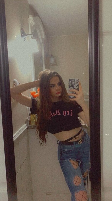 Alyshia Harvey star du porno chaud des photos