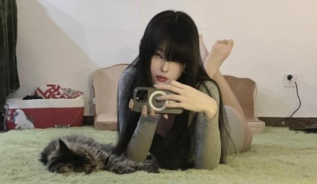 petite ébène onlyfans haut hd images