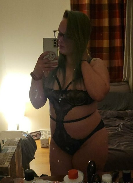 xo zoerose xo nus star du porno galeries