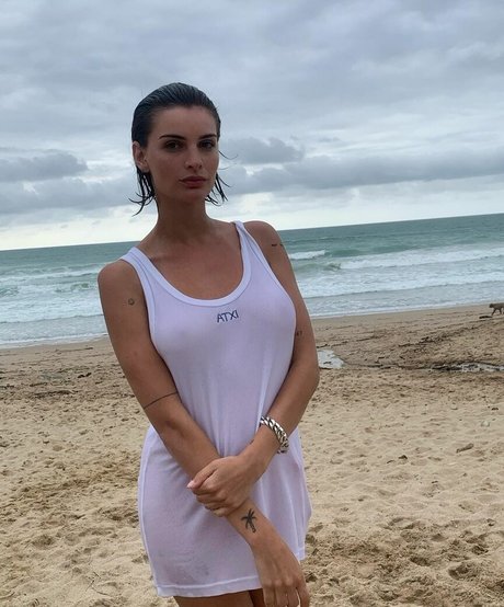 Clara Beneytout étoile de l'art archive