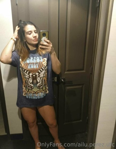 ailu perez ufc modèle sympa des photos
