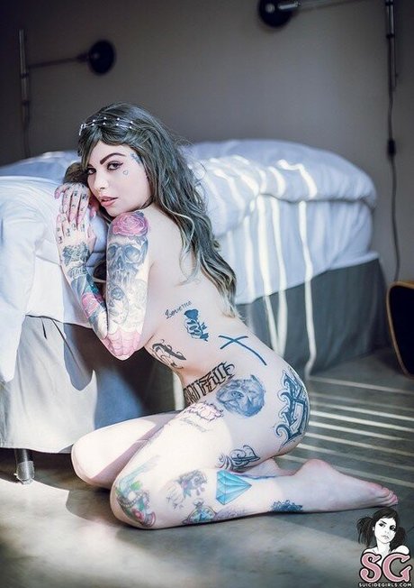 lingerie blanche onlyfans parfait nu photos