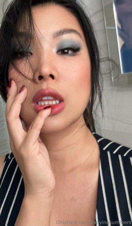 fans asiatiques de findom uniquement porno parfait img