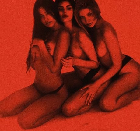 fans noirs uniquement nus parfaits photo