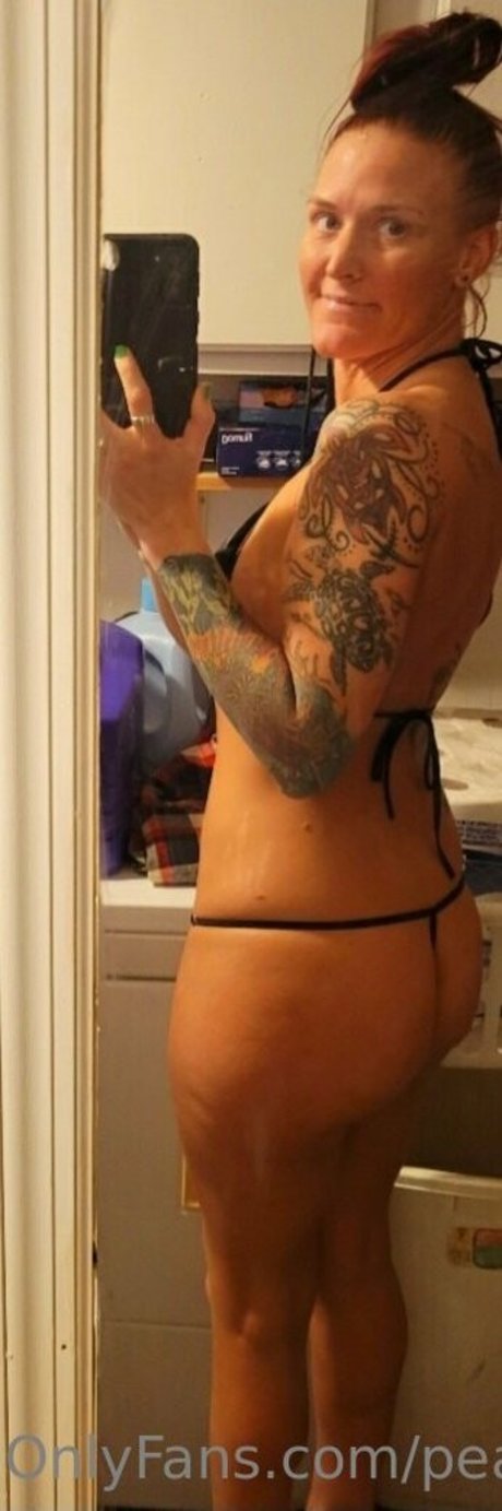 peachycream2017 beau modèle galerie