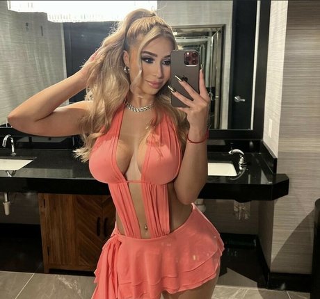 Anka Vulin star du porno exclusive galeries