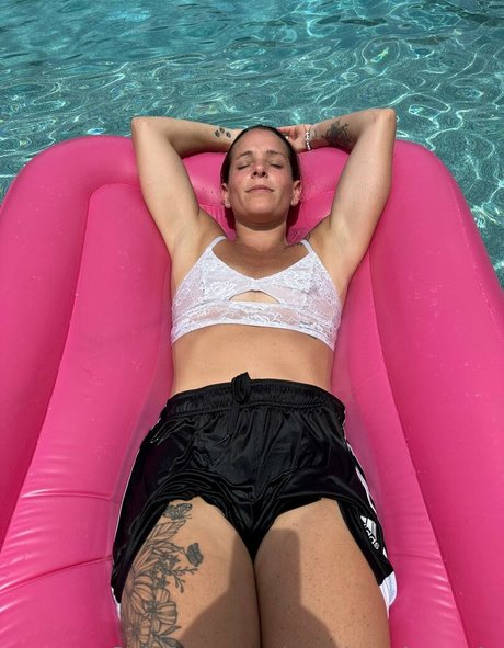 Convincedmom4u star du porno érotique photo