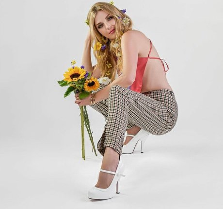 Jen Lilley étoile galerie