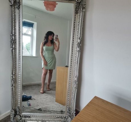 Georgia Veitch joli modèle img