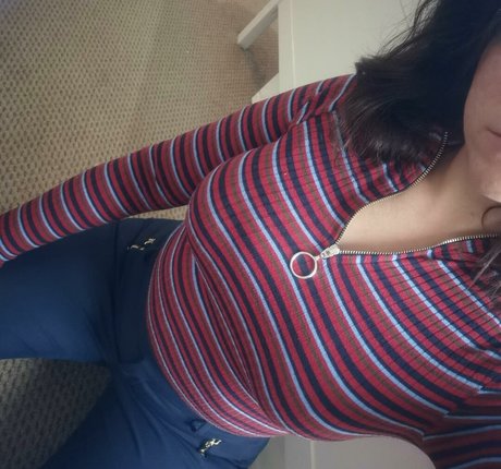 chatte giclante onlyfans chaud belle des photos