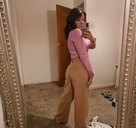 Georgia Veitch modèle hd des photos