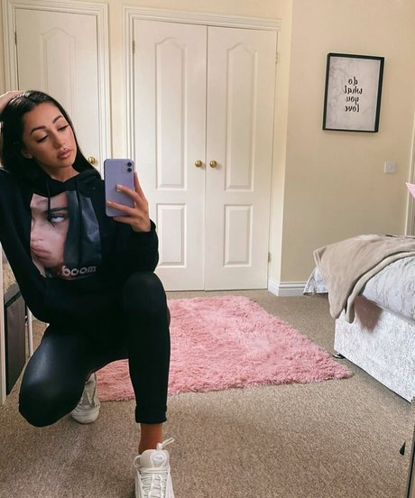 Chloe Reynolds étoile gratuite des photos