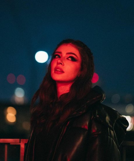 Chrissy Costanza art modèle collection