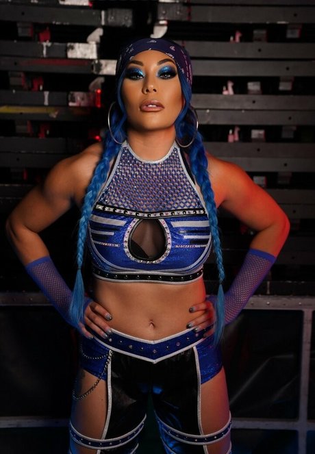Mia Yim top star galeries