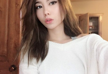 Jasmina modèle sympa img