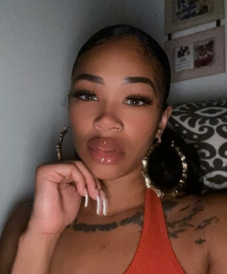 LightSkin jolie star du porno collection