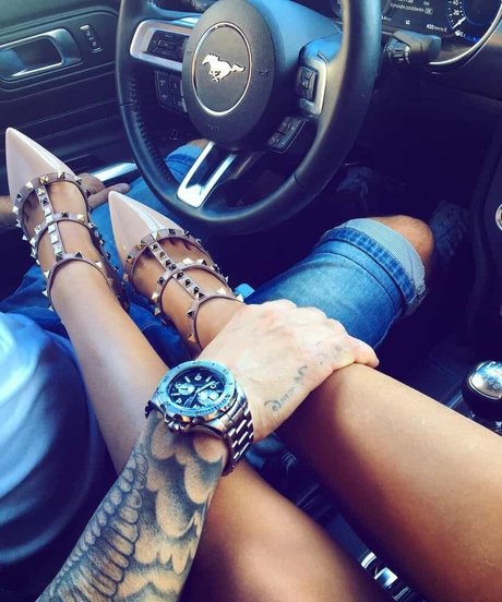 Nikola ihova xxx étoile image