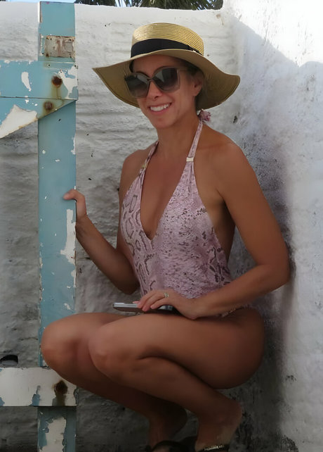 bikini nu onlyfans porno érotique collection