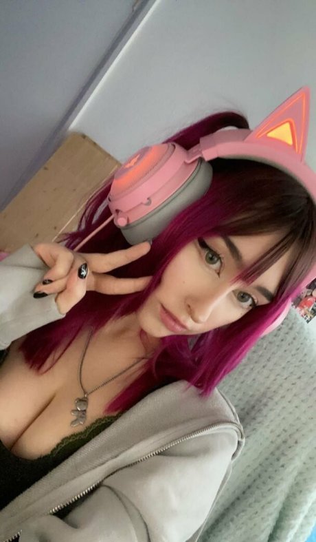 Allykitti sexe star du porno img