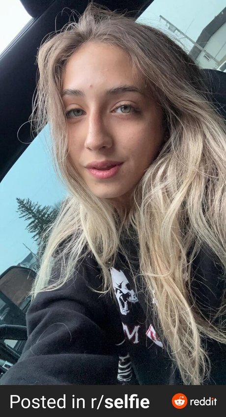 YellowMinimum6204 nus étoiles galerie