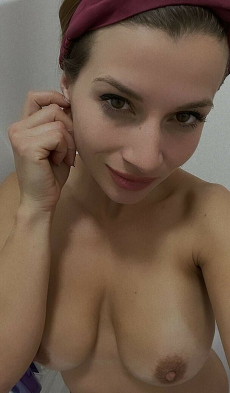 Savannah Ryan actrice sexy galeries