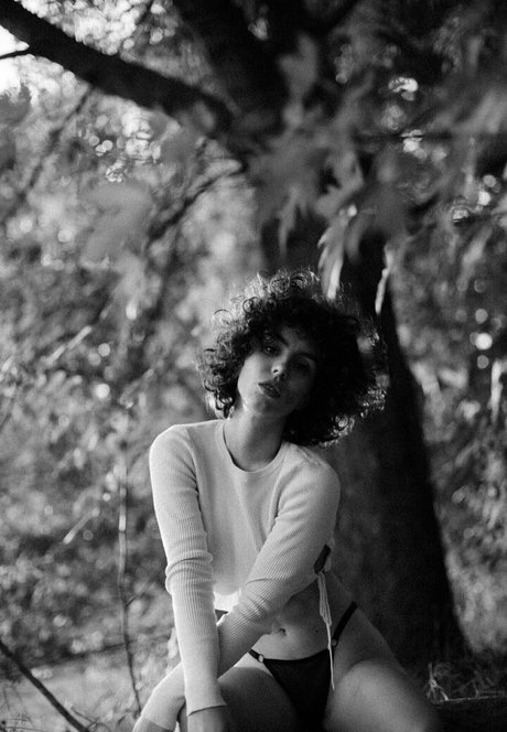 fans de gros seins asiatiques uniquement nu en haute qualité galerie