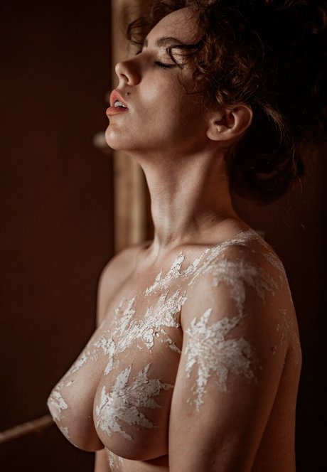 curlywiktoria actrice de sexe photo