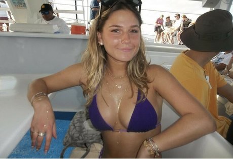 filles emo onlyfans parfait et sexy collection