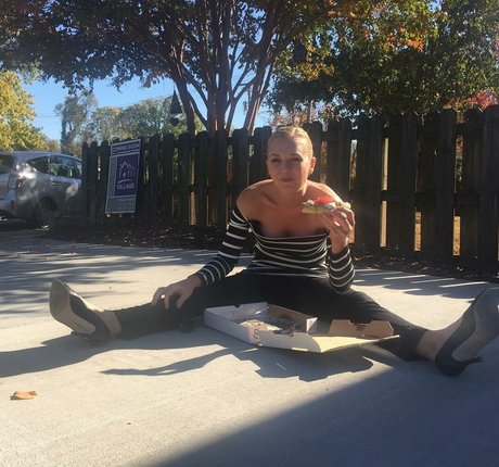 Kortney Wilson modèle érotique des photos