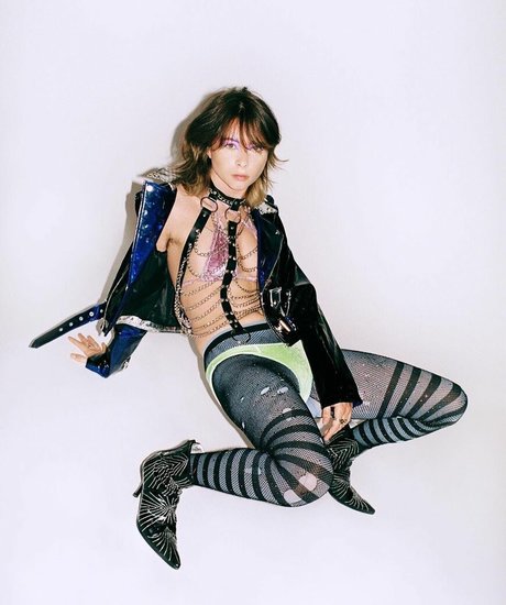 Cumgirl8 nus star du porno galerie