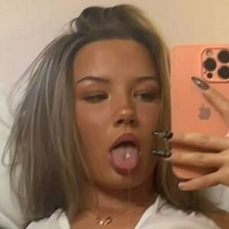 sjsjeuejdb actrice nue photo